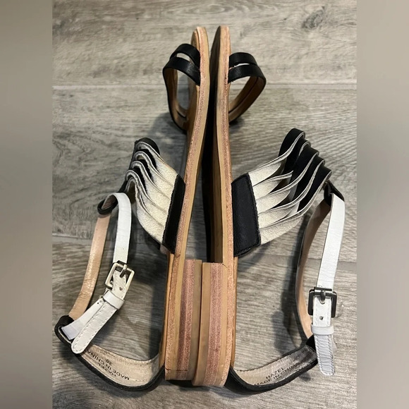 French Connection Hazel black and white twisty straps sandals size 38 / 8 US - Picture 9 of 9